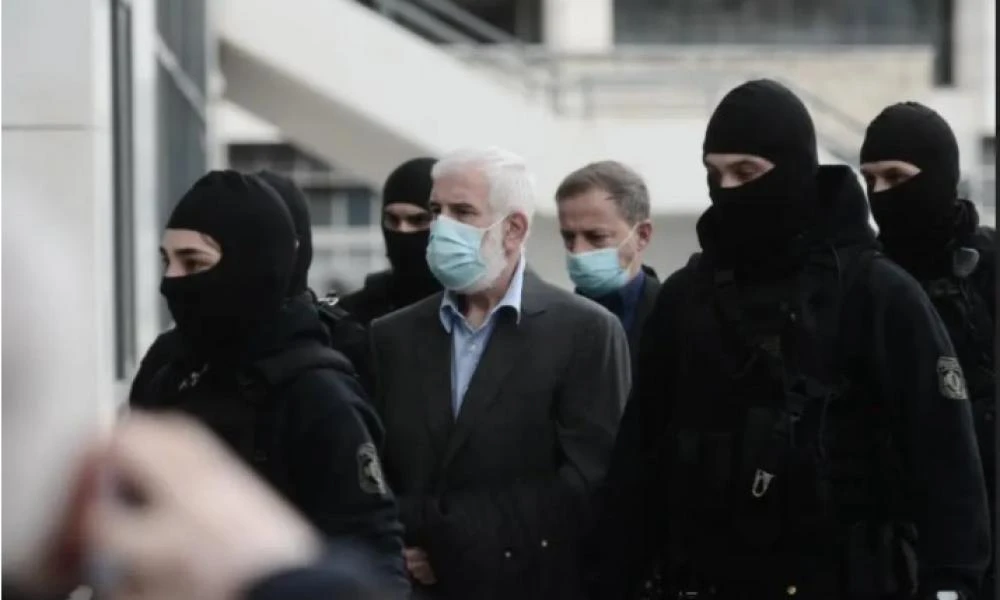 Φιλιππίδης – Λιγνάδης: Έφτασαν μαζί στο δικαστήριο – Η διαφορετική συμπεριφορά τους (βίντεο)